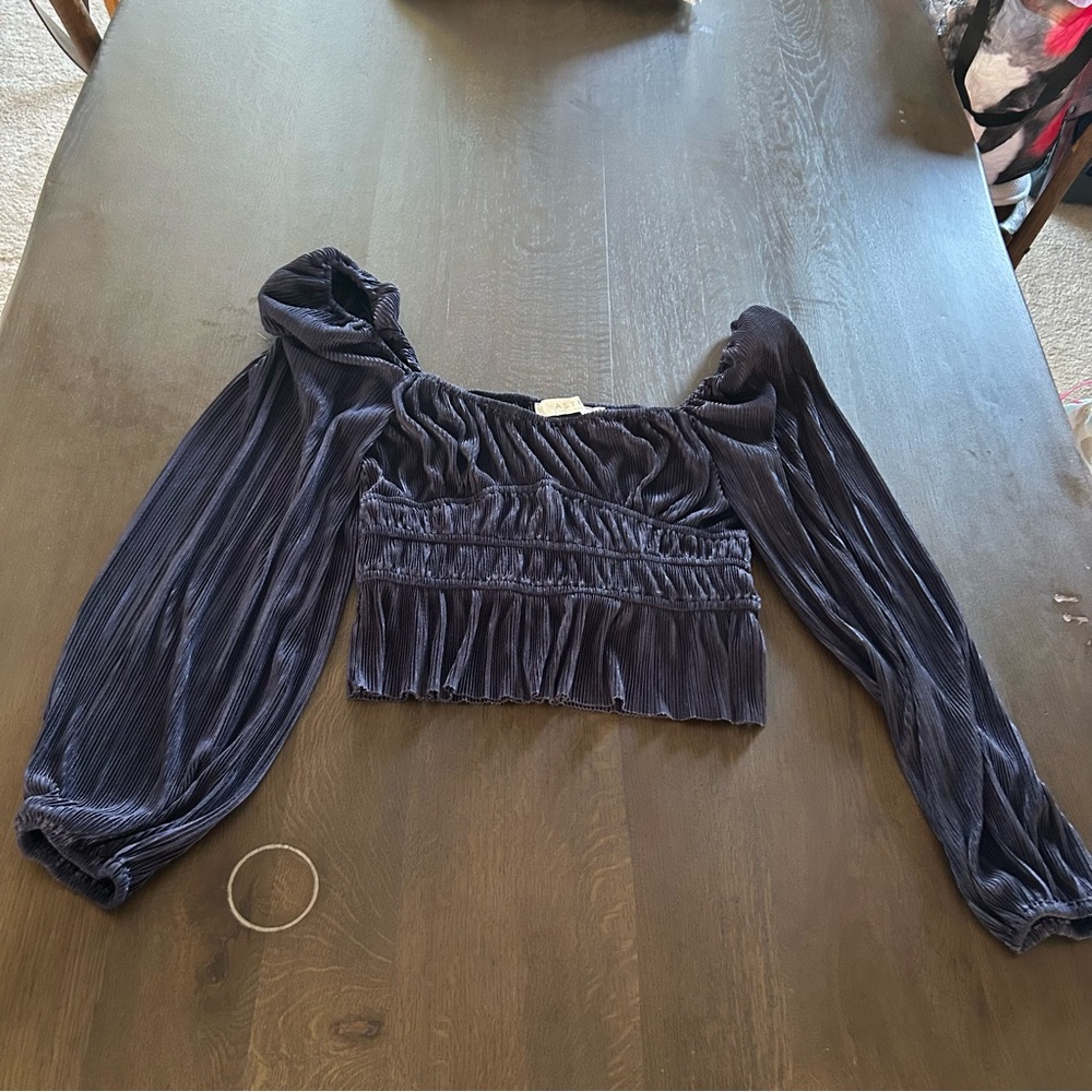 ASTR Ziva plisse midnight navy blue long sleeve puff sleeve blouse - Picture 9 of 14